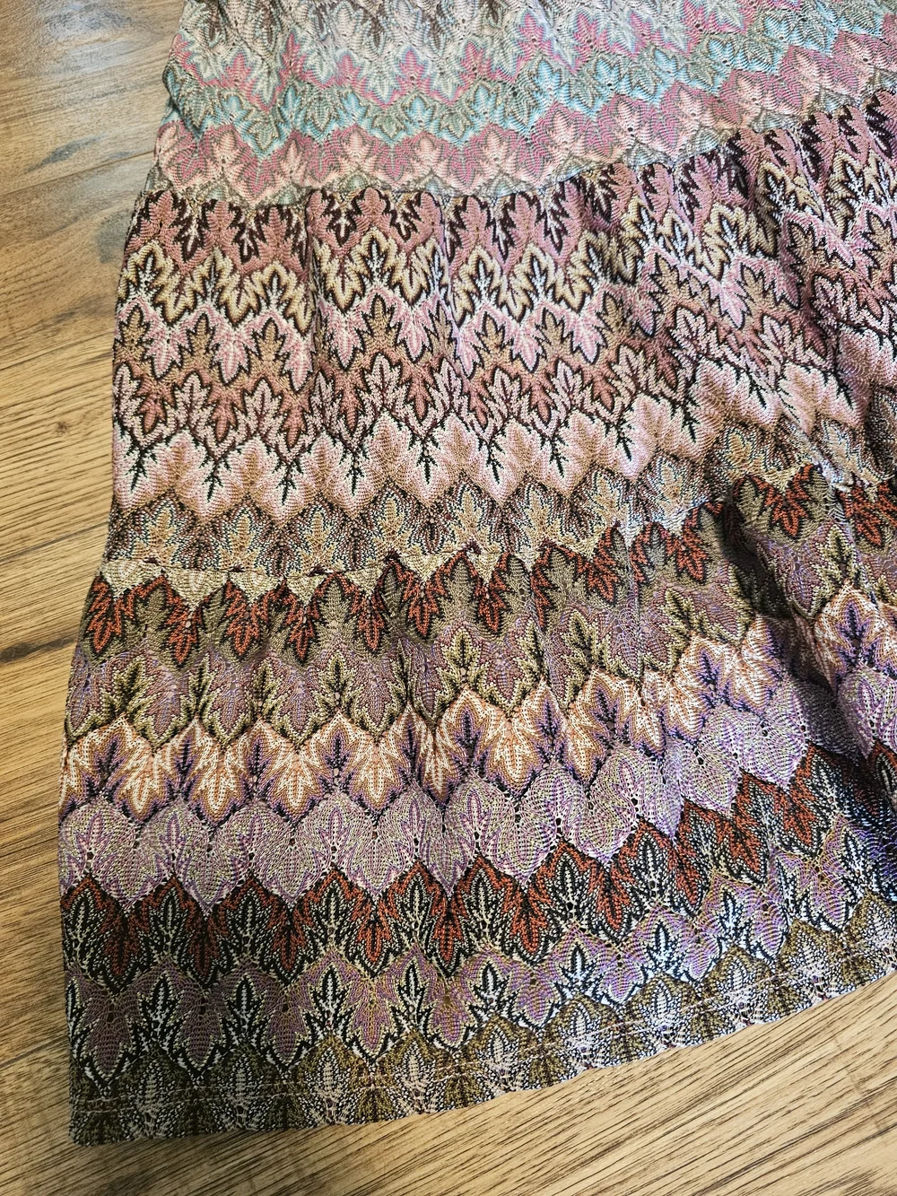 Lapis Skirt - Picture 2 of 7
